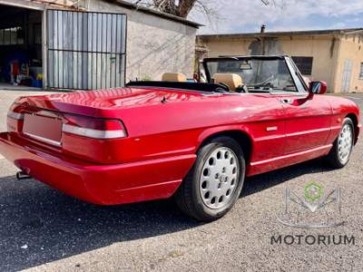 Alfa Romeo Spider 2.0 Duetto, Omologata ASI, Matching Numbers Rosso usata Roma