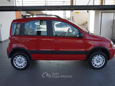 Fiat Panda 1.2 4x4 Rosso usata Pordenone