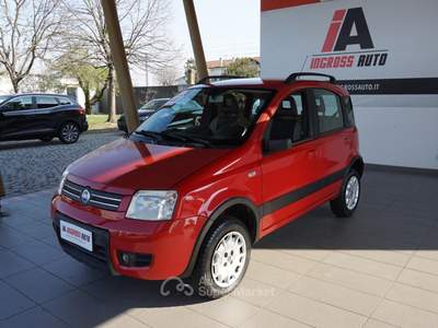 Fiat Panda 1.2 4x4 Rosso usata Pordenone