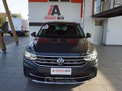 Volkswagen Tiguan 2.0 TDI 150 CV SCR DSG Elegance Grigio usata Pordenone