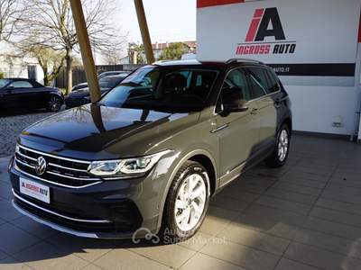 Volkswagen Tiguan 2.0 TDI 150 CV SCR DSG Elegance Grigio usata Pordenone