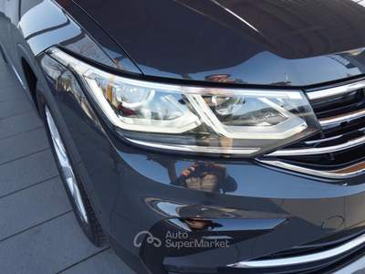 Volkswagen Tiguan 2.0 TDI 150 CV SCR DSG Elegance Grigio usata Pordenone
