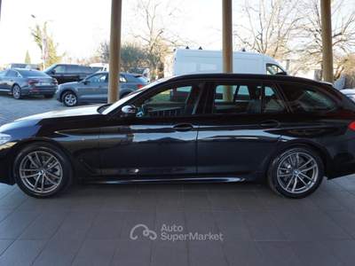 BMW Serie 5 530d Futura d xDrive Touring Msport Nero usata Pordenone