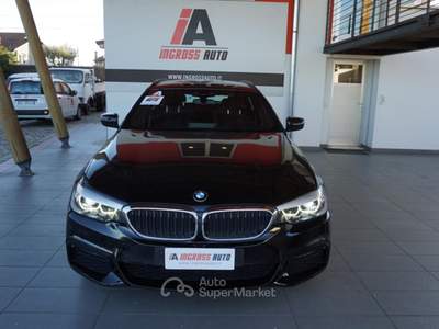 BMW Serie 5 530d Futura d xDrive Touring Msport Nero usata Pordenone