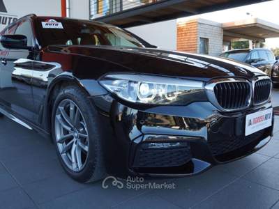 BMW Serie 5 530d Futura d xDrive Touring Msport Nero usata Pordenone
