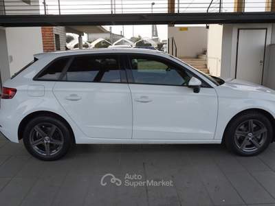 Audi A3 SPB 40 TDI quattro S tronic Business Bianco usata Pordenone