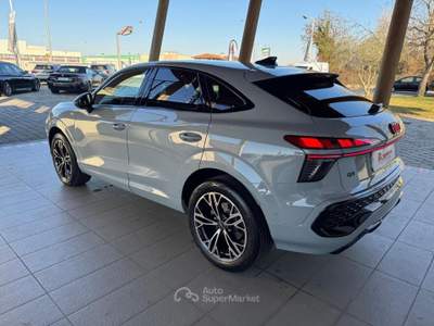 Audi Q3 SPB TDI 110 kW S tronic S Line edition Grigio usata Pordenone