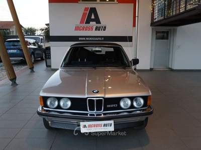 BMW Serie 3 325tds 2 porte Argento usata Pordenone