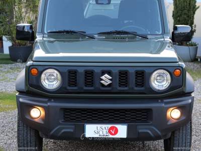 Suzuki Jimny Jimny 1.5 5MT Top Verde usata Langhirano