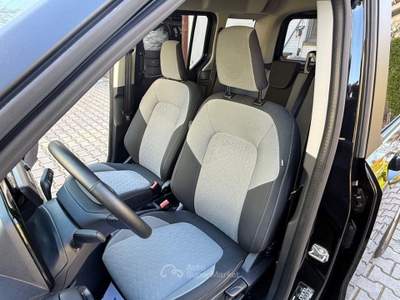 Ford Tourneo Courier 1.0 EcoBoost Titanium Nero usata San Giorgio di Piano