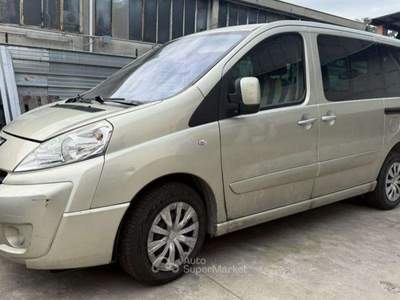 Peugeot Expert 2.0 hdi 136cv L2 tep.Exec.8/9p Fap Oro usata CASTEL MAGGIORE