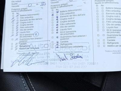 Opel Corsa Corsa 2020 1.2 Edition neopatentati da vetrina Arancione usata Dello