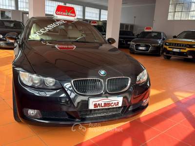 BMW Serie 3 320d 320 320d cat Cabrio Attiva Nero usata Vercelli