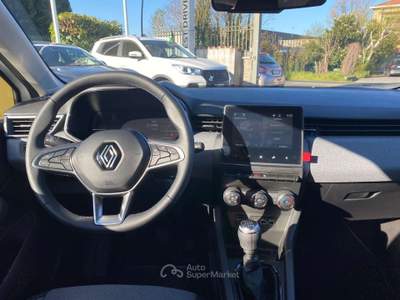 Renault Clio Clio V 2023 1.0 tce Evolution 90cv Bianco usata Arcore