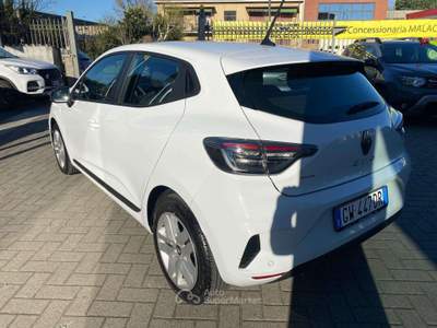 Renault Clio Clio V 2023 1.0 tce Evolution 90cv Bianco usata Arcore