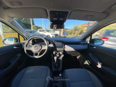 Renault Clio Clio V 2023 1.0 tce Evolution 90cv Bianco usata Arcore
