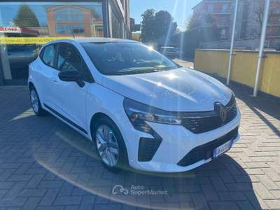 Renault Clio Clio V 2023 1.0 tce Evolution 90cv Bianco usata Arcore