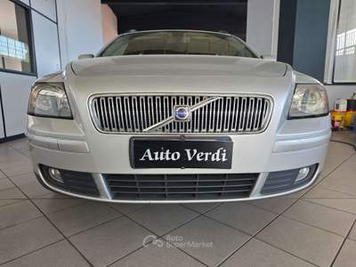 Volvo V50 V50 2.0d Momentum Argento usata Cernusco sul Naviglio