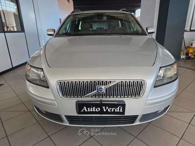Volvo V50 V50 2.0d Momentum Argento usata Cernusco sul Naviglio