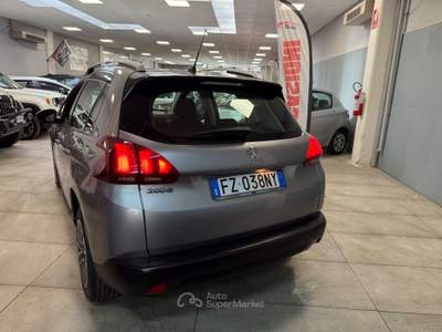 Peugeot 2008 S&S Allure 110CV Ok Neopatentati Grigio usata Prato