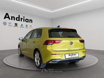 Volkswagen Golf 1.4 TSI eHYBRID 204 CV DSG Style Giallo usata San Martino Buon Albergo