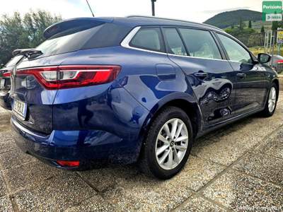 Renault Mégane Mégane Sporter Blue dCi 95 CV Business Blu/Azzurro usata Trevi