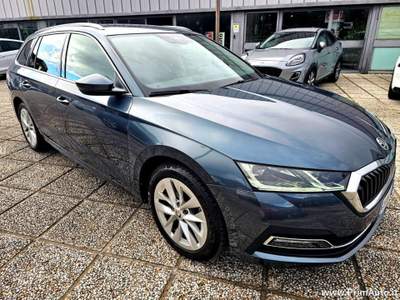 Skoda Octavia 1.5 G-TEC DSG Wagon Style Grigio usata Trevi