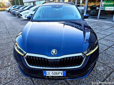 Skoda Octavia 2.0 TDI EVO SCR Wagon Ambition Blu/Azzurro usata Trevi