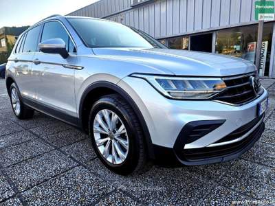 Volkswagen Tiguan 2.0 TDI 150 CV SCR DSG Life Argento usata Trevi