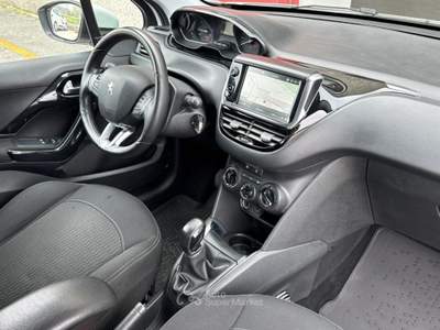 Peugeot 208 PureTech Navi  Unicoproprietario,Iva esposta. Bianco usata Crocetta del Montello