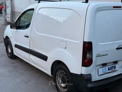 Peugeot Partner Pegeout Partner 3 posti usata Collegno