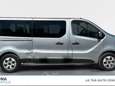 Renault Trafic  -  2.0 blue dci 150cv l2 authentic Grigio usata Marcianise