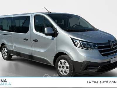 Renault Trafic  -  2.0 blue dci 150cv l2 authentic Grigio usata Marcianise