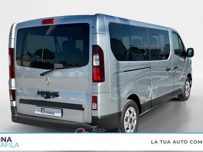 Renault Trafic  -  2.0 blue dci 150cv l2 authentic Grigio usata Marcianise