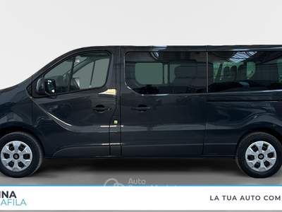 Renault Trafic  -  2.0 blue dci 150cv l2 authentic Grigio usata Marcianise