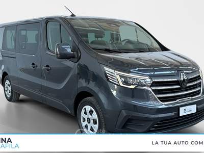 Renault Trafic  -  2.0 blue dci 150cv l2 authentic Grigio usata Marcianise