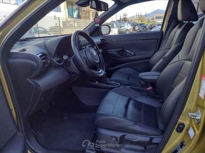Toyota Yaris Cross  1.5 hybrid 5p. e-cvt premiere Giallo usata Pisa