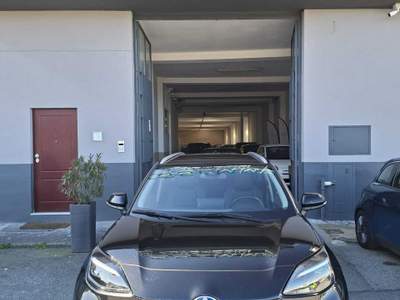 Toyota Yaris Cross ALLESTIMENTO LOUNGE.TENUTA MANIACALMENTE E CON SVARIATI OPTIONAL Nero usata Torino
