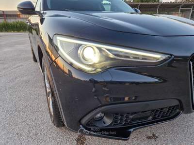Alfa Romeo Stelvio Stelvio 2.2 Turbodiesel 160 CV AT8 RWD Rosso Edizione Nero usata Deruta
