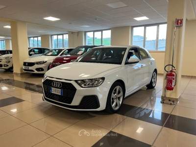 Audi A1 A1 SPB 25 TFSI Admired Bianco usata MONTE URANO