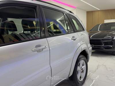 Toyota RAV4 2.0 Tdi D-4D Full Opt Grigio usata Qualiano