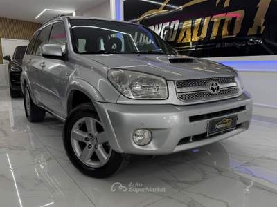 Toyota RAV4 2.0 Tdi D-4D Full Opt Grigio usata Qualiano