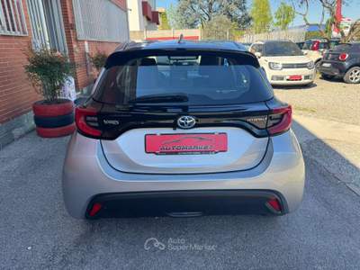 Toyota Yaris 1.5h 92cv Trend Grigio usata Cernusco sul Naviglio