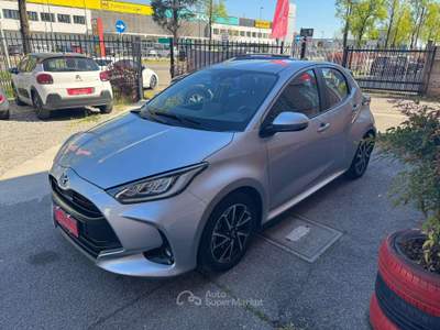 Toyota Yaris 1.5h 92cv Trend Grigio usata Cernusco sul Naviglio