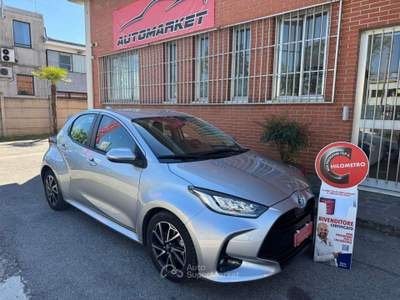 Toyota Yaris 1.5h 92cv Trend Grigio usata Cernusco sul Naviglio