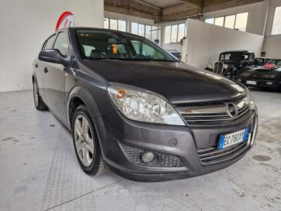 Opel Astra OPEL ASTRA GPL Grigio usata Castel San Pietro Terme