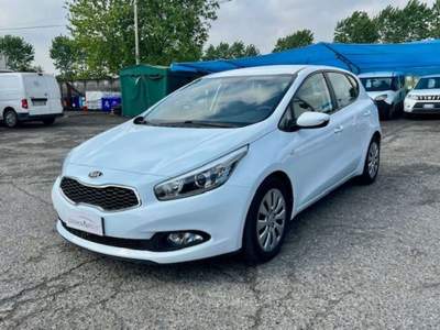 Kia Ceed 1.6 CRDi 110 CV 5 porte Cool Bianco usata Borgo San Giacomo