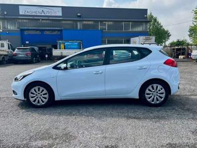 Kia Ceed 1.6 CRDi 110 CV 5 porte Cool Bianco usata Borgo San Giacomo