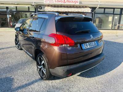 Peugeot 2008 1.6 e-hdi 8v Allure s neopatentati! Marrone usata Villadose