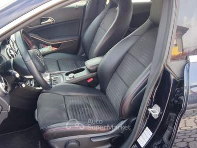 Mercedes-Benz CLA Premium Blu/Azzurro usata Pieve a Nievole